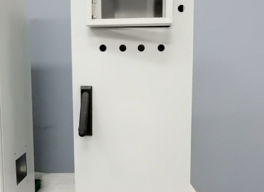 Настенный серверный (телекоммуникационный) шкаф типа КОУМ-1